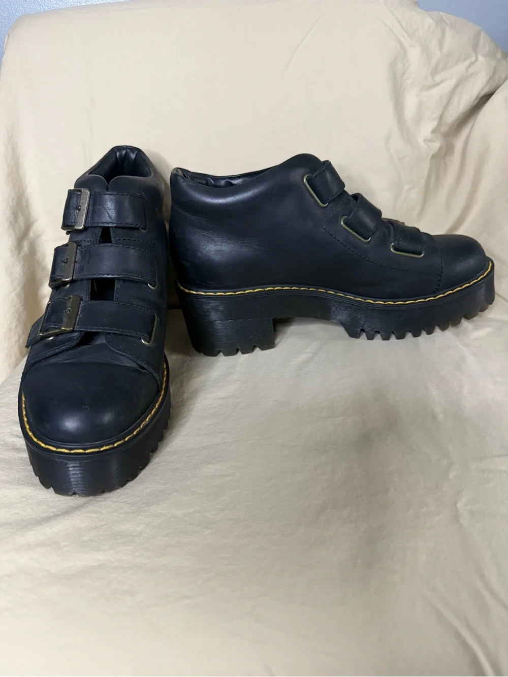 Dr. Martens Coppola platform boots